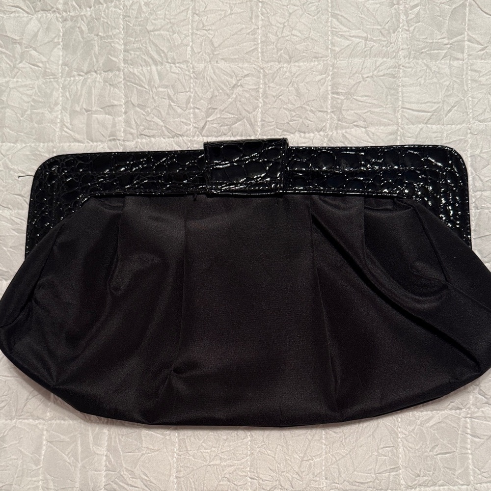Elegant Black Clutch Bag - Picture 5 of 5